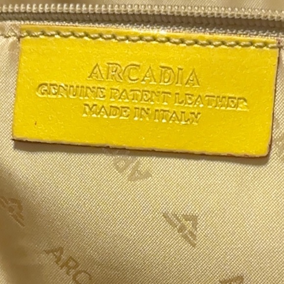 Arcadia Weekender - Picture 4 of 16